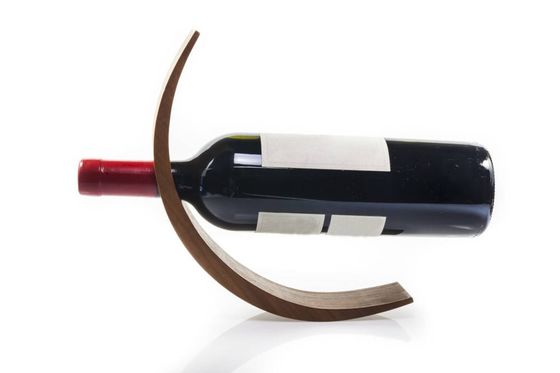 Υπηρεσία εξατομικευμένων μεγεθών και χρωμάτων για την σφραγιστική, την εκτύπωση, την επεξεργασία, τοποθέτηση μπουκαλιών από ελαιόδεντρο