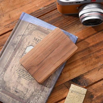 Μαύρο ξύλο καρυδιού τετραγωνική κάρτα με μαγνητικό κλείσιμο ξύλινο κάρτα