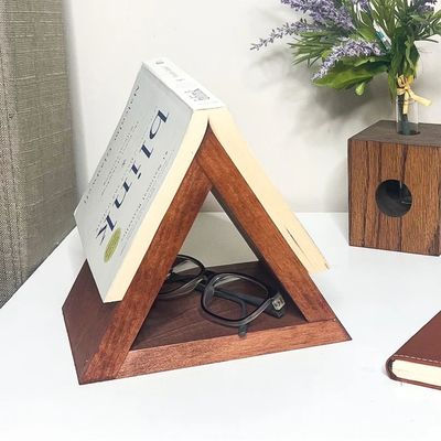 Προσαρμοσμένο ξύλινο βιβλιοστάσιο TIMBER ξύλινο είδος για αυτοκόλλητα ξύλινο νυχτερινό βιβλιοστάσιο