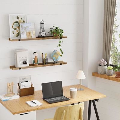 Πολυλειτουργικό ξύλινο ράφι τοποθετημένο στον τοίχο με μεταλλική θήκη