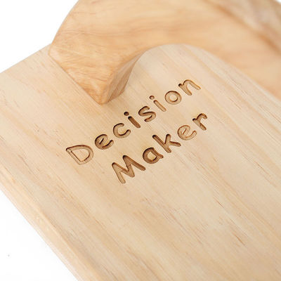 Ηλικιακή κλίμακα 8 έως 13 έτη δημοφιλής βελανιδιάς ξύλινη γλυπτή χειροτεχνία διακόσμηση για υπαίθριο παιχνίδι