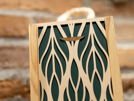 Αρθρογώνιο ξύλινο κουτί κρασιού με καμένη εκτύπωση Προσωποποιημένο επέτειο γάμου