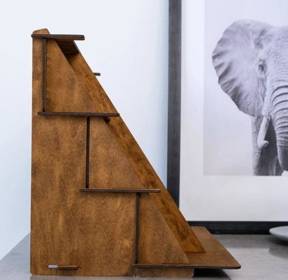 Ζεστό ξύλινο 3 βαθμίδες κοσμηματοπωλείο με Custom Silk-screen εκτύπωση σχεδιασμού