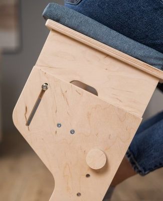 Στέλιος ξύλινος γονατιστήριος κάθισμα καμένη εκτύπωση προσαρμόσιμο και εξατομικευμένο δώρο