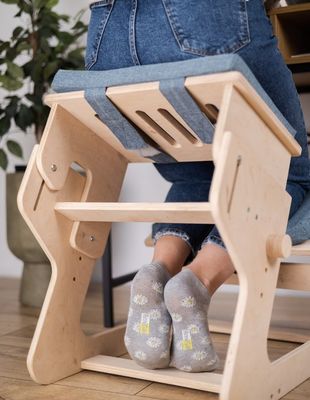 Στέλιος ξύλινος γονατιστήριος κάθισμα καμένη εκτύπωση προσαρμόσιμο και εξατομικευμένο δώρο