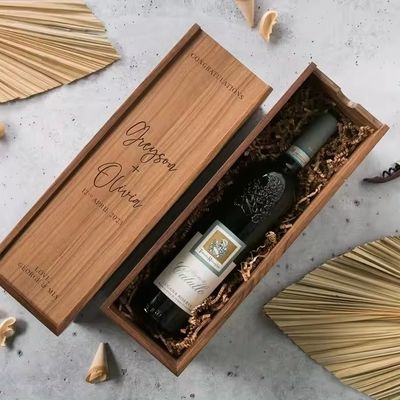 Κουτί σαμπάνιας από πεύκο για αρραβώνες και γάμους 35x11x11cm