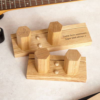 Γυμναστική οθόνη για κιθάρα, προσαρμοσμένη στον χώρο της παράστασης σας.