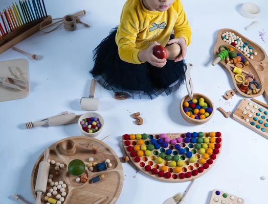 Χειροποίητο ξύλινο Montessori Rainbow Color Learning παιχνίδι για 2-4 ετών ως αίτημα σας