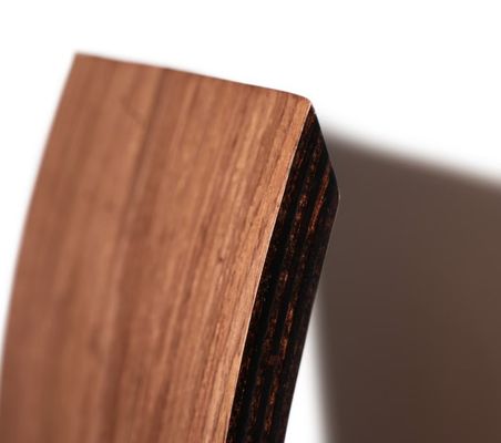 Λειτουργικό σχέδιο ξύλινο ράφι πετσέτας με προσαρμοσμένο λογότυπο και πολυλειτουργικό σχεδιασμό