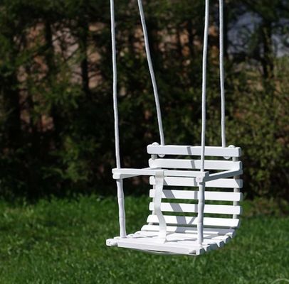 Χρηματοδοτική λειτουργία Προσαρμοσμένη εξατομικευμένη χειροποίητη κούνια από ξύλο για εξωτερικούς και εσωτερικούς χώρους