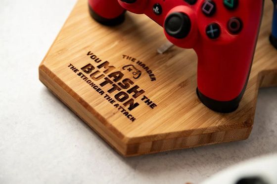 Ρυθμίσιμη στάθμη παιχνιδιού Ο ιδανικός συνδυασμός μπαμπού και ακρυλικού για βέλτιστο παιχνίδι