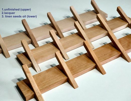 Στυλάτη και βιώσιμη οργάνωση του μπάνιου με αυτό το ξύλινο ράφι για παλτό