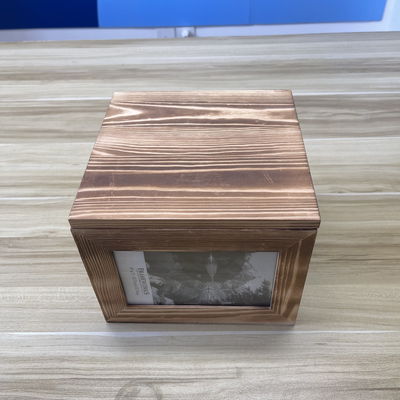 Αξιοθέατο Φωτογραφικό Πλαίσιο από ξύλο σε 21x21x17cm Μέγεθος με προσαρμόσιμα χρώματα