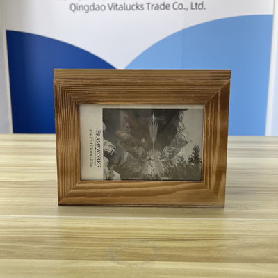 Αξιοθέατο Φωτογραφικό Πλαίσιο από ξύλο σε 21x21x17cm Μέγεθος με προσαρμόσιμα χρώματα