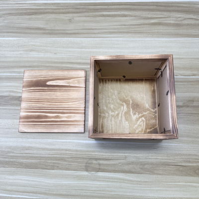 Αξιοθέατο Φωτογραφικό Πλαίσιο από ξύλο σε 21x21x17cm Μέγεθος με προσαρμόσιμα χρώματα