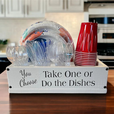 Κάντε το Hosting ένα Breeze Solo Cup Wood Holder για το κουζίνα και το πάρτι