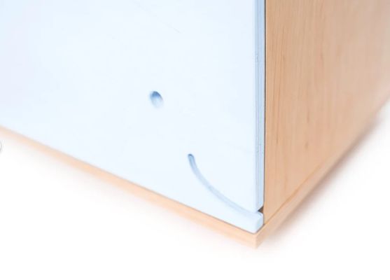 Γειτό κουτί παιχνιδιών σε τροχούς προσαρμοσμένο ανάλογα με το αίτημά σας για την οργάνωση παιδικών παιχνιδιών