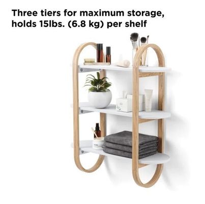 Λευκά φυσικά πλωτά κρεμαστά ράφια για την διακόσμηση τοίχων στην επίδειξη τραπεζαρίας