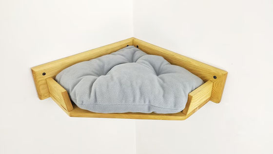 Οικιακό οικόπεδο με τοίχο για γάτες Παιχνίδι με κρεβάτι για γάτες σε χρώμα φυσικού ξύλου