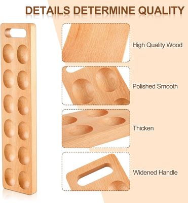 Το δισκοειδές δίσκο για την Ημέρα των Ευχαριστιών εξοικονομεί χώρο με αυτό το ξύλινο πιάτο με 12 τρύπες.