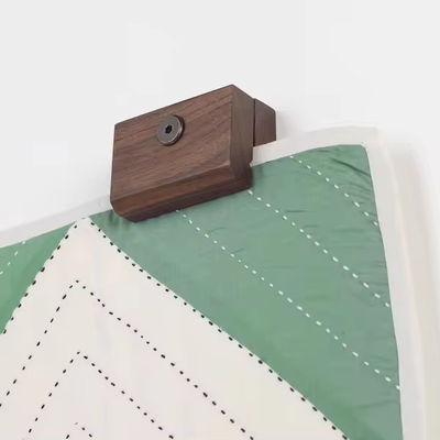 Κρεβάτι για τοίχο κλωστοϋφαντουργικών κουβέρτων Κρεβάτι ρούχων για ταπετσαρία και κουβέρτες