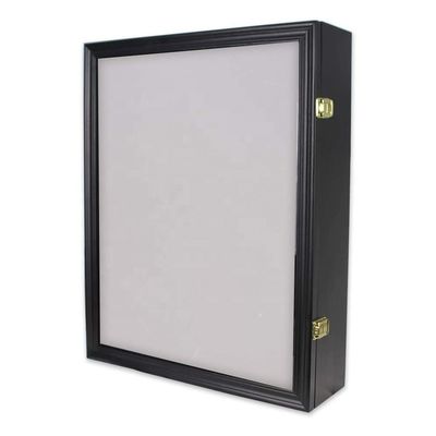 Ξύλινο και ακρυλικό μαύρο ντουλάπι για την αποθήκευση αθλητικών αναμνηστικών