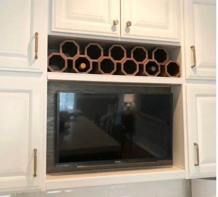 Μεγάλη ποσότητα στοιβαχτό ξύλινο κρατητήριο κρασιού για προσαρμοσμένη κατασκευασμένη βιντεοκάμαρα