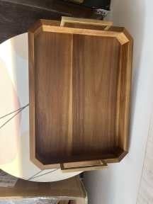 Προσαρμοσμένα σχέδια Μεγάλο ρουστίκ ξύλινο τετραγωνικό δίσκο για τραπέζι καφέ