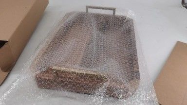 Προσαρμοσμένα σχέδια Μεγάλο ρουστίκ ξύλινο τετραγωνικό δίσκο για τραπέζι καφέ