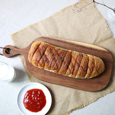 Χειροτεχνική πλάκα κοπής ψωμιού με τυρί καρυδιού ξύλινο δίσκο με σχεδιασμό ισορροπίας