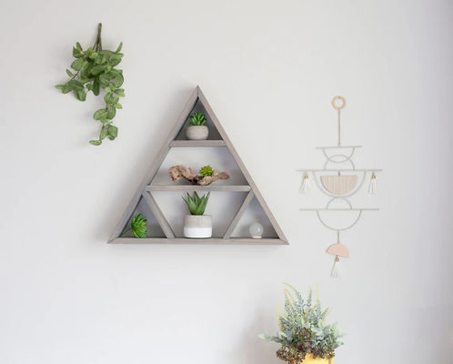 Μινιμαλιστικό σχεδιασμό ξύλινο τρίγωνο τοίχωμα ράφι Κρυστάλλινα ράφια για οικιακή αποθήκευση