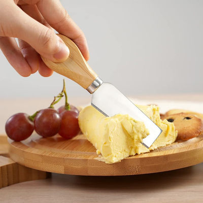 Πίνακα τυριού από μπαμπού με προσαρμοσμένο λογότυπο και 4 μαχαίρια κοπής από ανοξείδωτο χάλυβα