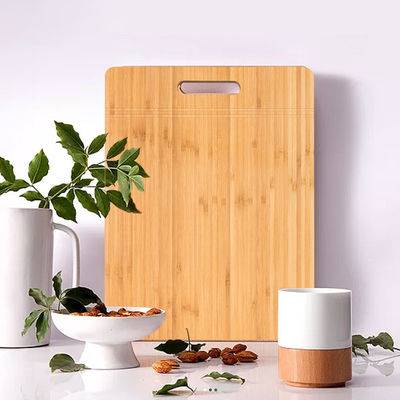 Εύκολη παρασκευή τυριού και λαχανικών με πολυλειτουργική στρογγυλή πλάκα κοπής πίτσας