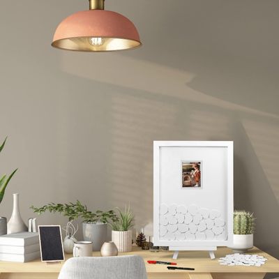 Πάρτυς γάμου με καμένες διακοσμήσεις ξύλου σε ευρωπαϊκό ύφος