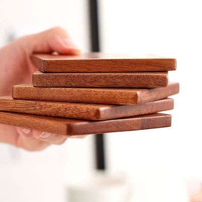 Όλες οι εποχές τετράγωνο σχήμα Sapele ξύλινη καρέκλα για ποτό κούπα τσάι εξατομικευμένο