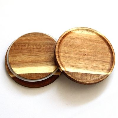 Πυραμίδια από γυαλί με καπάκι από ξύλινο ακασία με πιστοποιητικό FSC για εύκολο άνοιγμα και πιστοποιητικό FSC