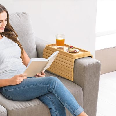 Αποθεματοποιημένο μπαμπού καναπέ Arm Tray Τραπέζι Μεγάλο καναπέ Κρατητής Κύπελλο Τράβηγμα για Κύπελλα Τηλέφωνο Απομακρυσμένο