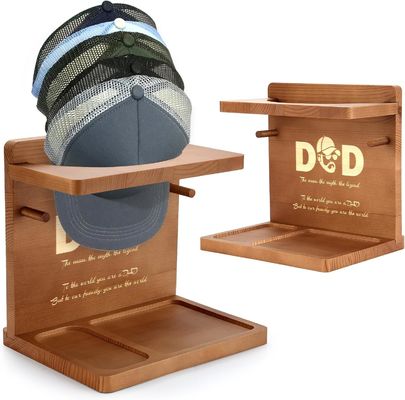 Ξύλινο απλό χρώμα καπέλο οθόνη στέκεται για τον οργανωτή του γραφείου στο σπίτι και τα δώρα γενεθλίων του μπαμπά
