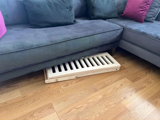 Γειτονικά σκυλιά ξύλινη ράμπα