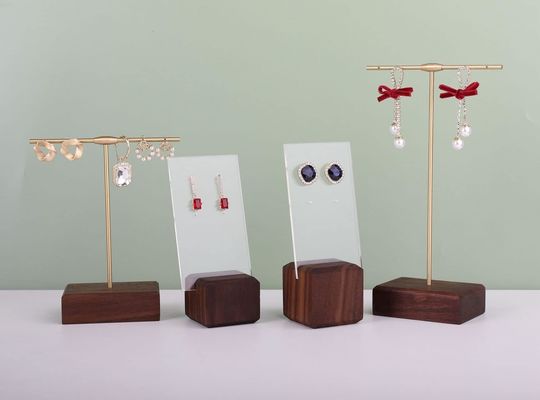 Μικρά Κρατητήρια Ακοραδιών Η Τέλεια Λύση για την Οργάνωση της Συλλογής Κοσμημάτων