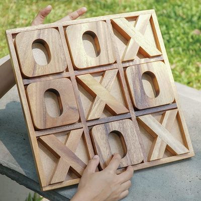 Ξύλινο XOXO Tic Tac Toe Παιχνίδι επιφάνειας Ιδανικό για εξωτερική διακόσμηση και ψυχαγωγία ανδρών