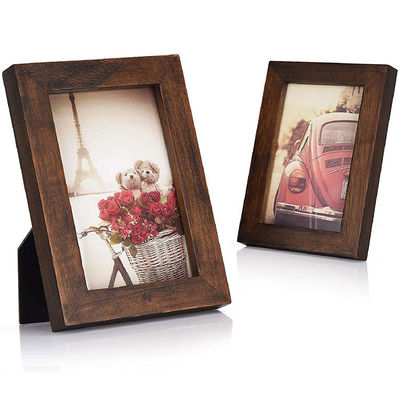 Ρουστική διακόσμηση σπιτιού ξύλινη πλάκα με τοίχο φωτογραφίας και καμένη εκτύπωση