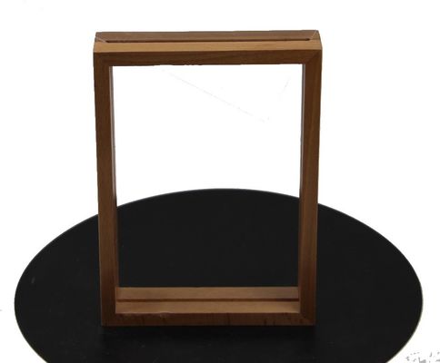 Γεωγραφικό πλαίσιο από ξύλο Η τέλεια τελική πινελιά για τον γάμο σας