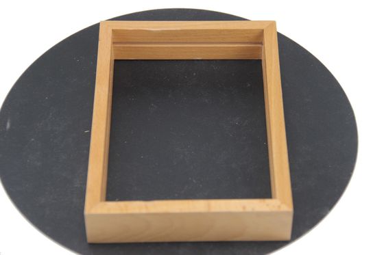 Γεωγραφικό πλαίσιο από ξύλο Η τέλεια τελική πινελιά για τον γάμο σας