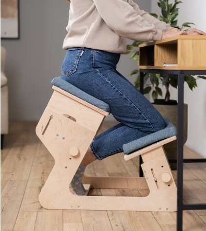 Στέλιος ξύλινος γονατιστήριος κάθισμα καμένη εκτύπωση προσαρμόσιμο και εξατομικευμένο δώρο